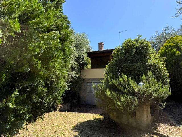 Villa in vendita a Tuoro sul Trasimeno PG