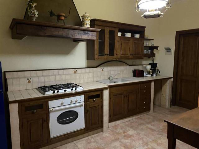 Villa in vendita a Tuoro sul Trasimeno PG