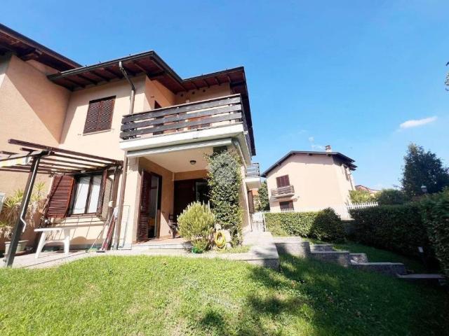 Villa in vendita a Turate CO