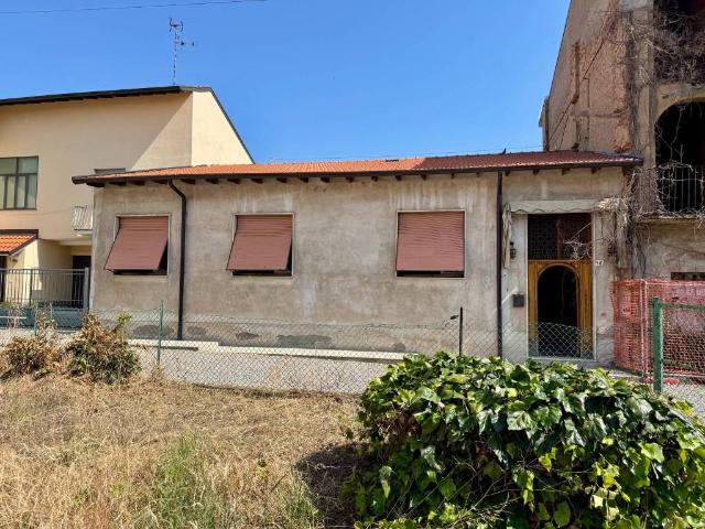 Villa in vendita a Turate CO