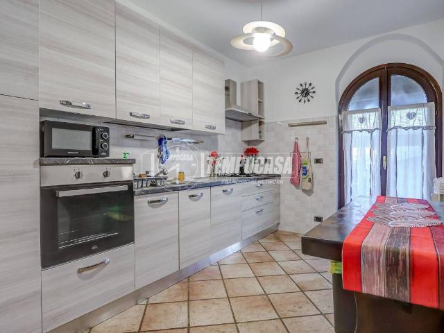 Villa in vendita a Turbigo MI