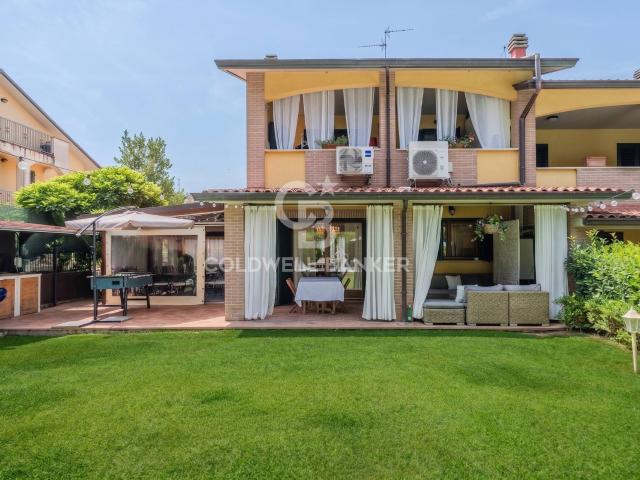 Villa in vendita a Umbertide 230m² Umbertide