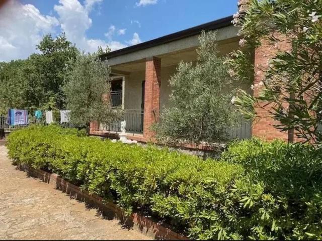 Villa in vendita a Umbriatico KR