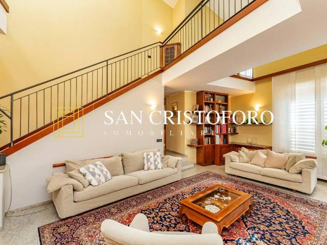 Villa in vendita a Uboldo VA