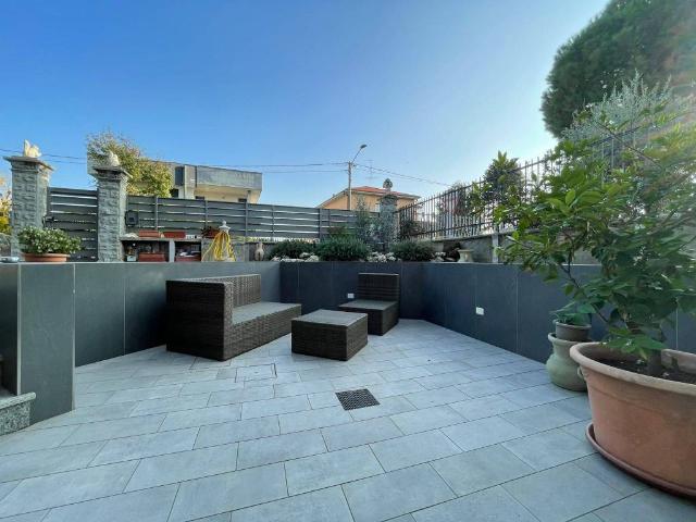 Villa in vendita a Uboldo VA