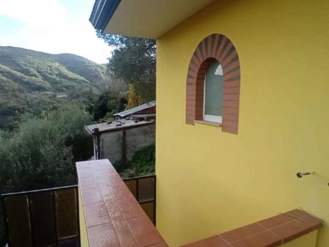 Villa in vendita a Ucria ME