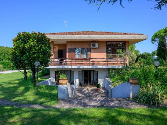 Villa in vendita a Udine UD