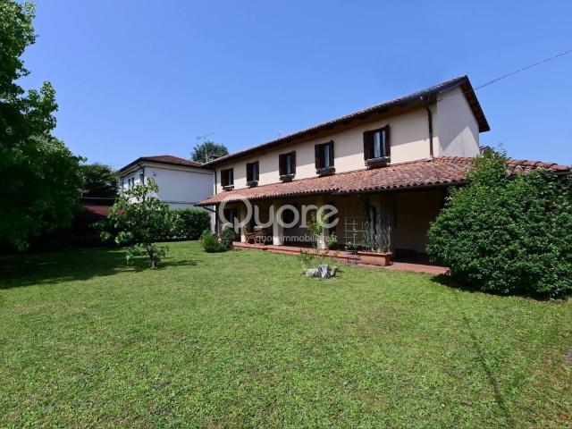 Villa in vendita a Udine UD
