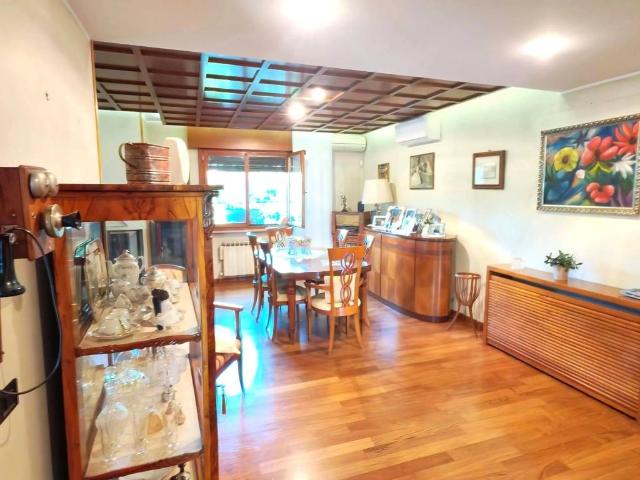 Villa in vendita a Udine UD