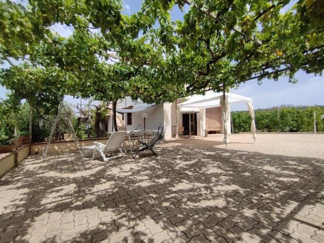 Villa in vendita a Ugento LE