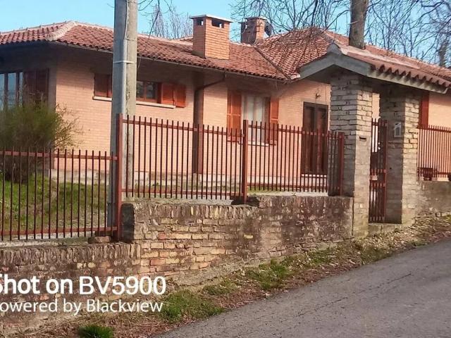Villa in vendita a Urbino PU