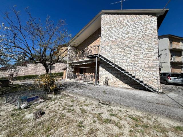 Villa in vendita a Urbino PU