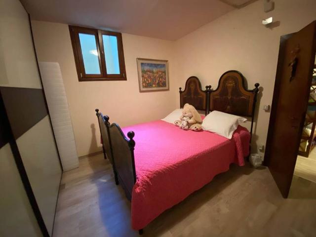 Villa in vendita a Urbino PU