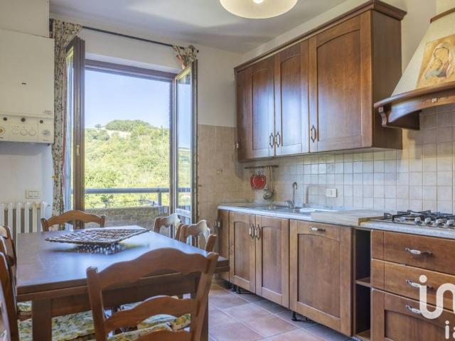 Villa in vendita a Urbino PU