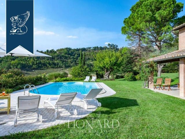 Villa in vendita a Urbino PU