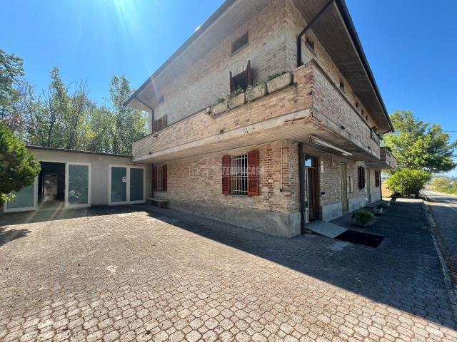 Villa in vendita a Urbino