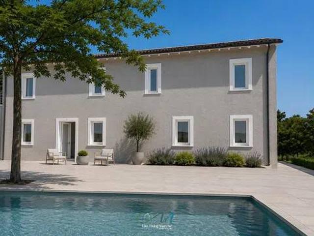 Villa in vendita a Urbisaglia MC
