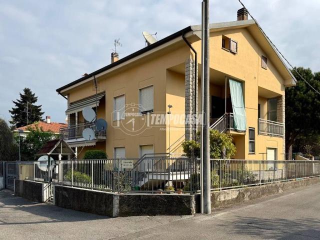 Villa in vendita a Usmate Velate MB