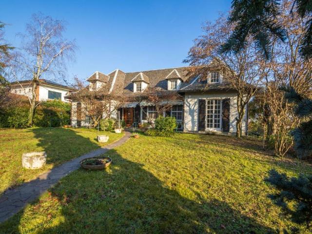 Villa in vendita a Usmate Velate MB