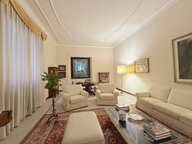 Villa in vendita a Uzzano PT