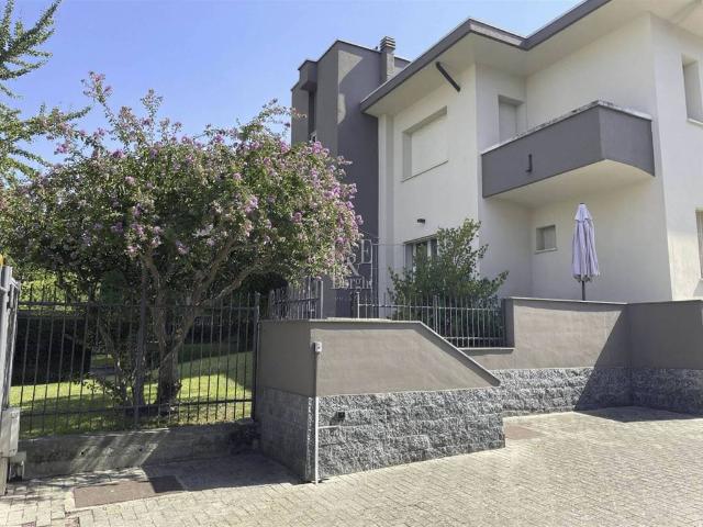 Villa in vendita a Voghera PV