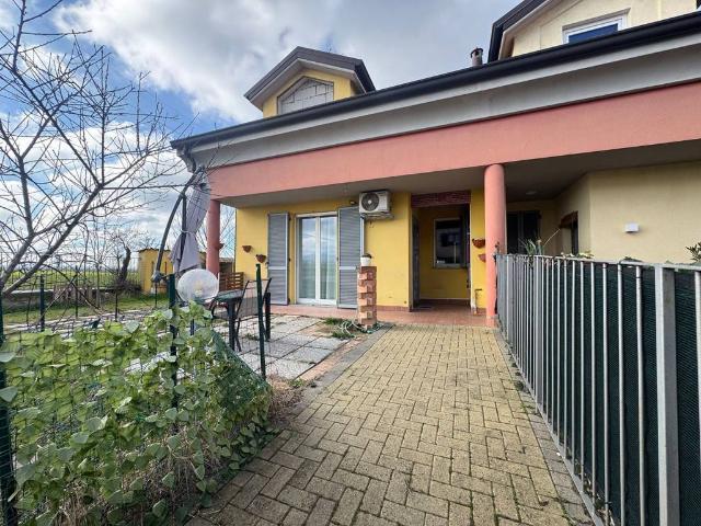 Villa in vendita a Voghera PV