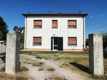 Villa in vendita a Voghiera FE