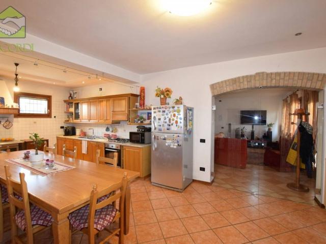 Villa in vendita a Volpago del Montello TV