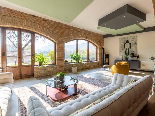 Villa in vendita a Volpedo