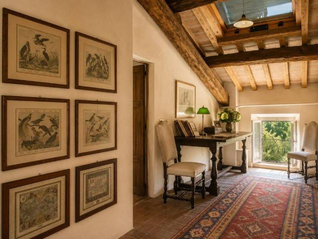 Villa in vendita a Volta Mantovana MN