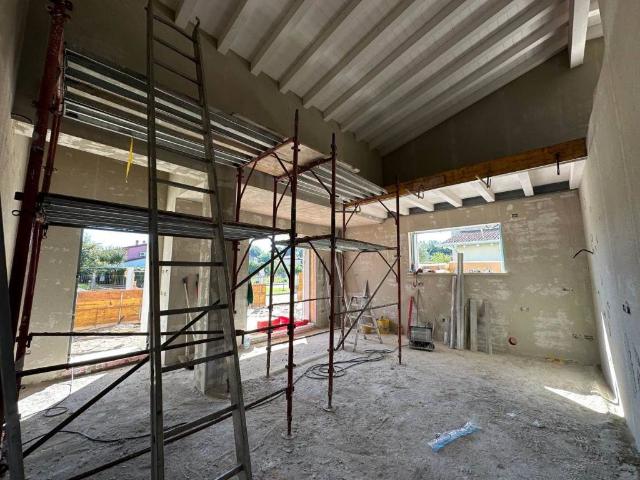 Villa in vendita a Volta Mantovana MN