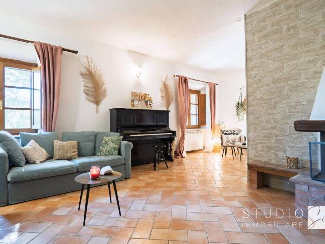 Villa in vendita a Volterra PI