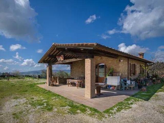 Villa in vendita a Volterra PI