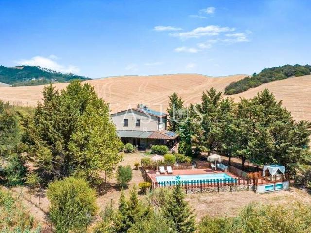Villa in vendita a Volterra PI