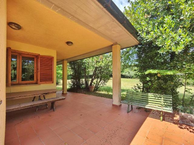 Villa in vendita a Vaiano PO