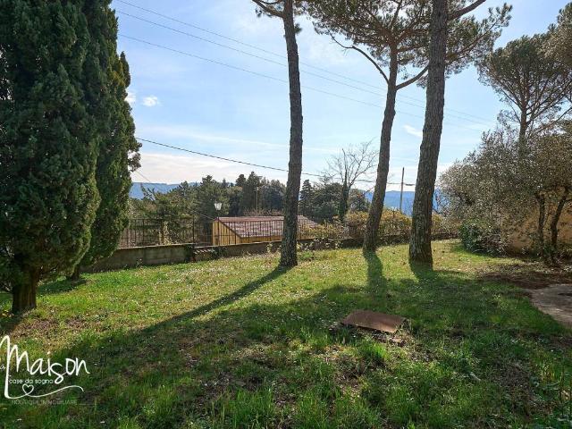 Villa in vendita a Vaiano PO