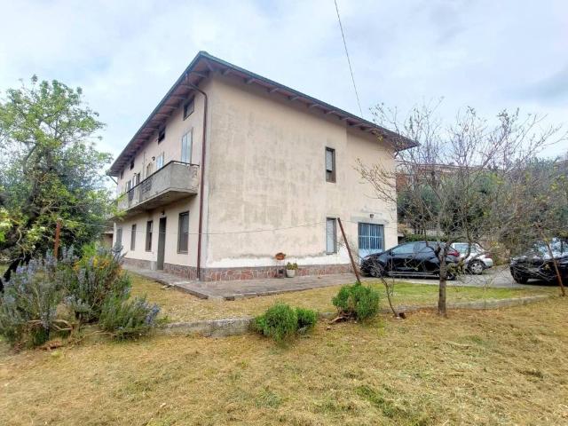 Villa in vendita a Vaiano PO