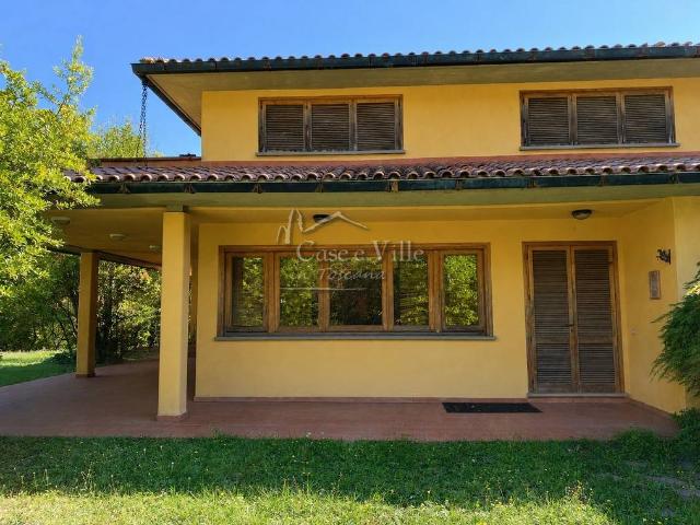 Villa in vendita a Vaiano PO