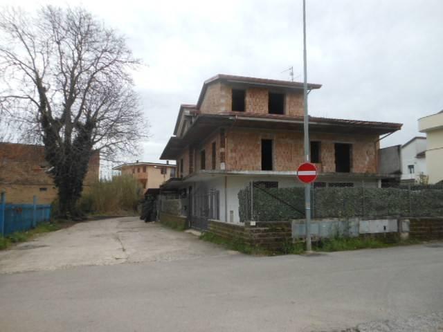 Villa in vendita a Vairano Patenora CE