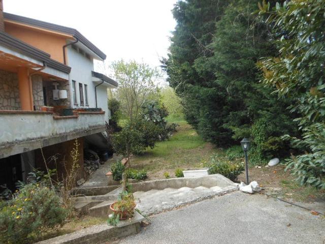 Villa in vendita a Vairano Patenora CE