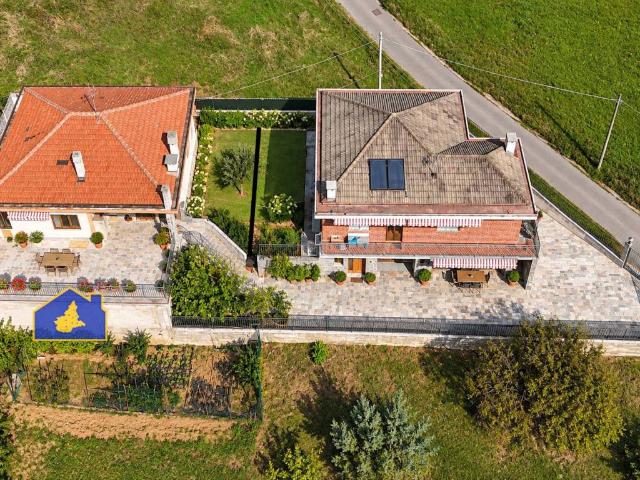 Villa in vendita a Val della Torre TO
