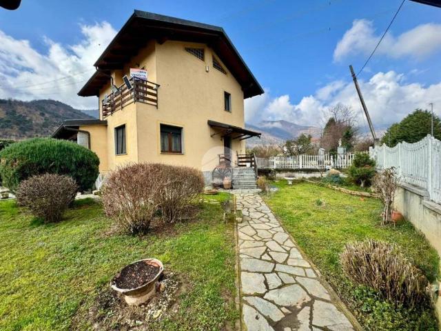 Villa in vendita a Val della Torre TO