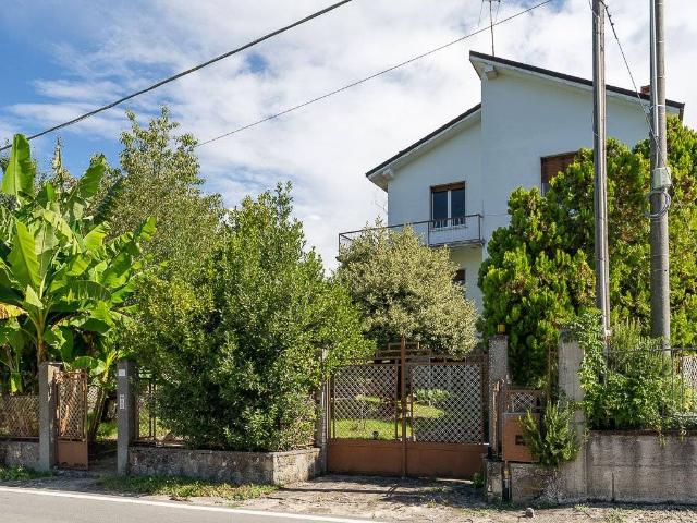 Villa in vendita a Val di Nizza PV