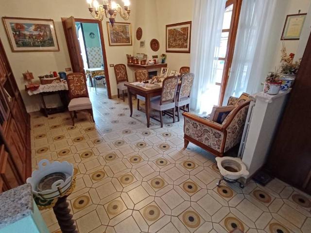 Villa in vendita a Val di Nizza PV