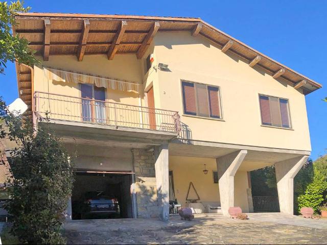 Villa in vendita a Val di Nizza PV