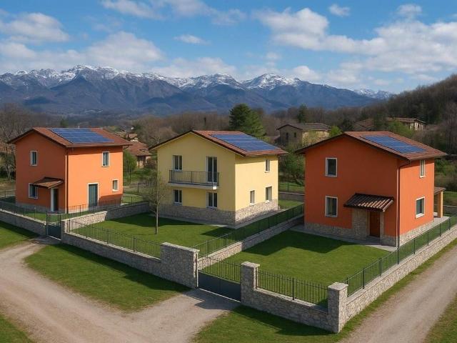 Villa in vendita a Valgreghentino LC