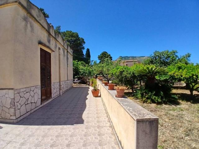 Villa in vendita a Valderice TP