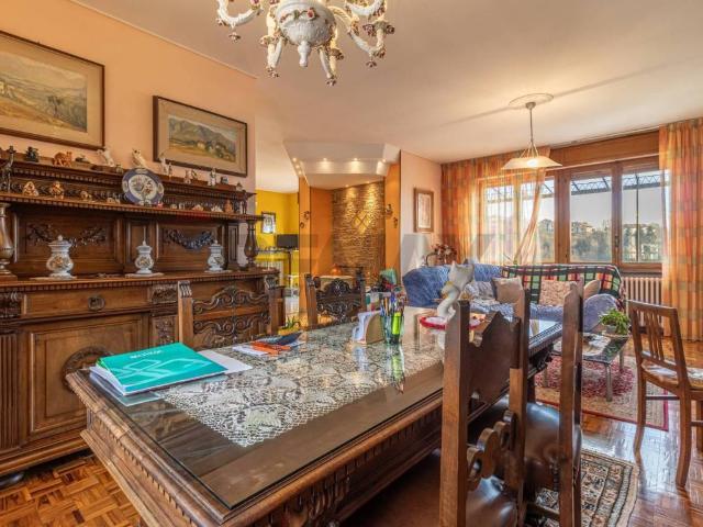Villa in vendita a Valdilana BI