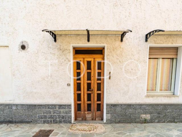 Villa in vendita a Valdilana BI