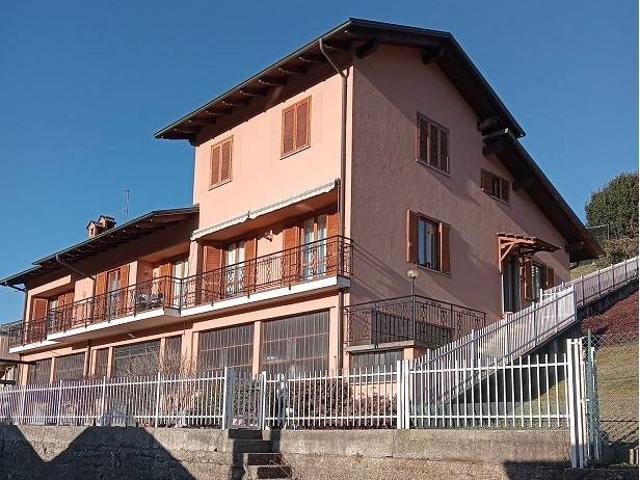 Villa in vendita a Valdilana BI